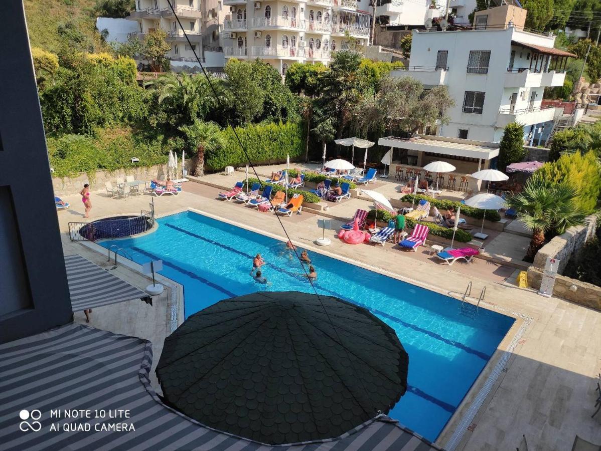 Happy 3* Kusadasi